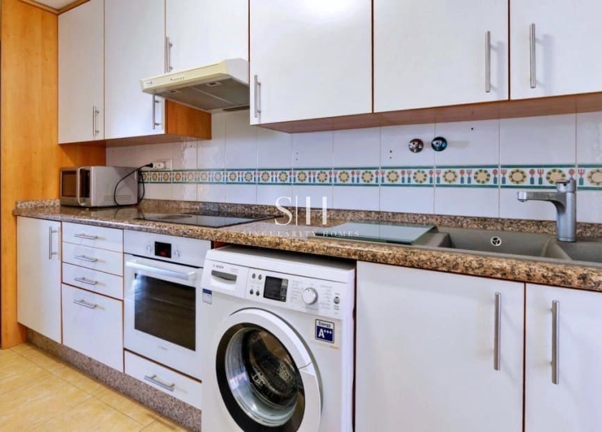 3 slaapkamer Strandappartement te koop in Dehesa de Campoamor met zwembad - € 329.900 (Ref: 9511218)