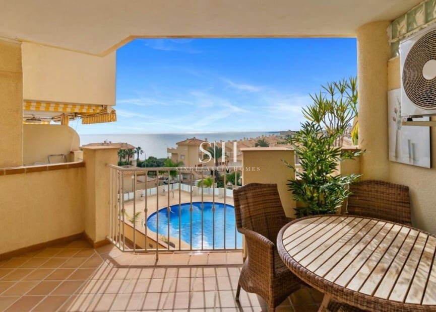 3 slaapkamer Strandappartement te koop in Dehesa de Campoamor met zwembad - € 329.900 (Ref: 9511218)