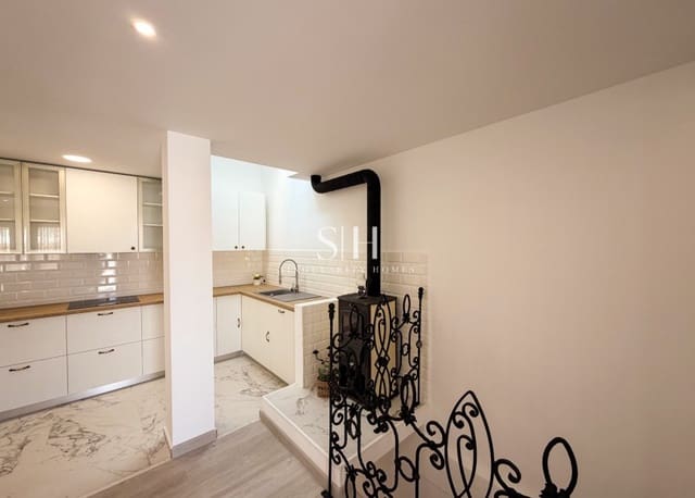 4 soverom Villa til salgs i Torre del Moro, Torrevieja med svømmebasseng garasje - € 369 000 (Ref: 9516603)