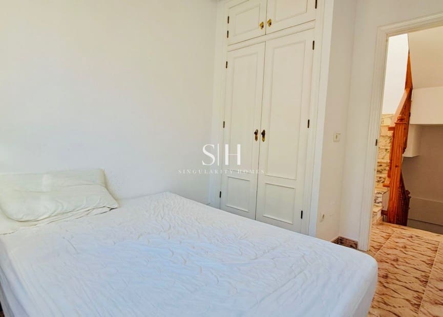 2 slaapkamer Villa te koop in Playa Flamenca met zwembad - € 219.000 (Ref: 9521675)