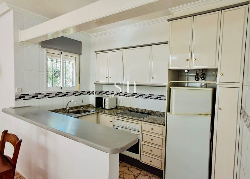 2 slaapkamer Villa te koop in Playa Flamenca met zwembad - € 219.000 (Ref: 9521675)