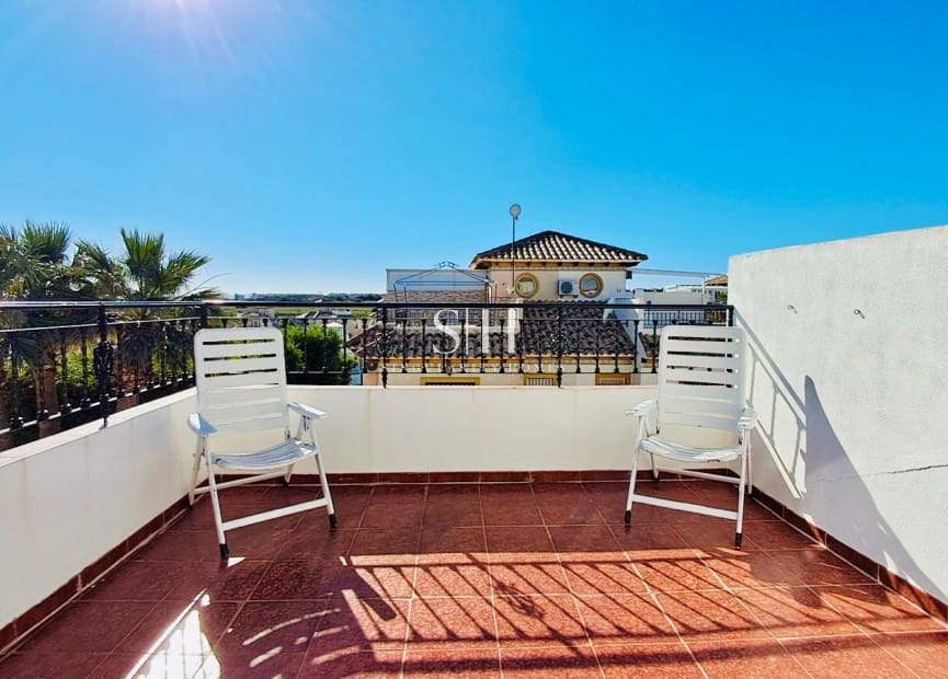2 slaapkamer Villa te koop in Playa Flamenca met zwembad - € 219.000 (Ref: 9521675)