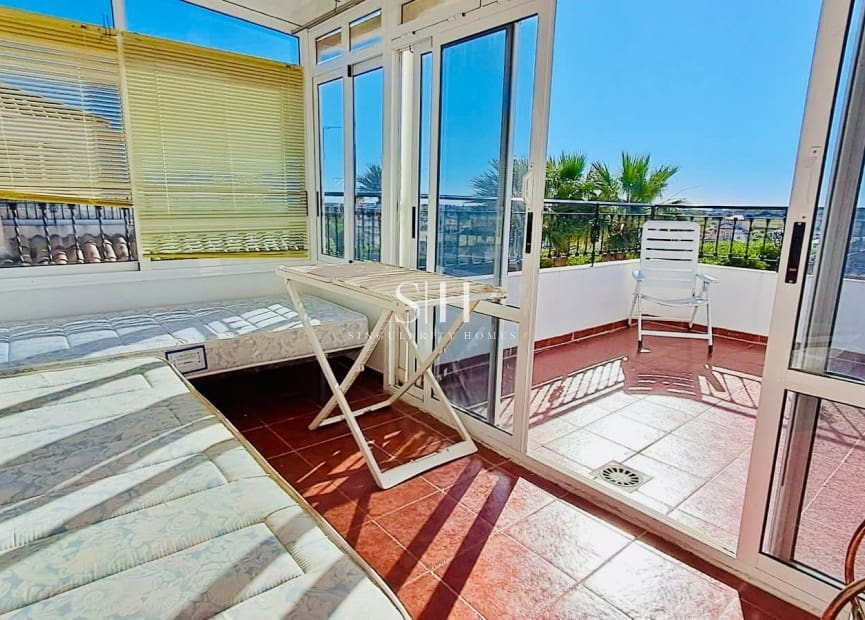 2 slaapkamer Villa te koop in Playa Flamenca met zwembad - € 219.000 (Ref: 9521675)