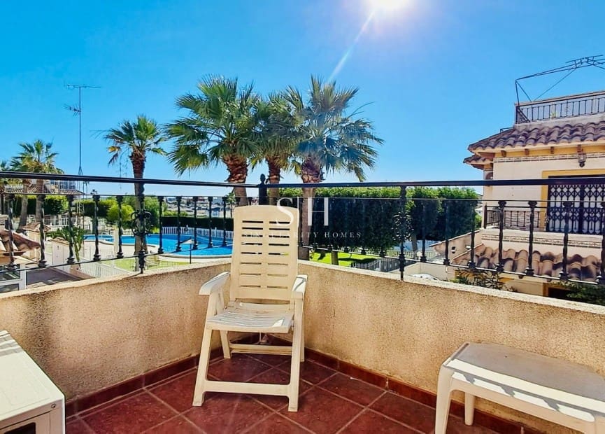 2 slaapkamer Villa te koop in Playa Flamenca met zwembad - € 219.000 (Ref: 9521675)