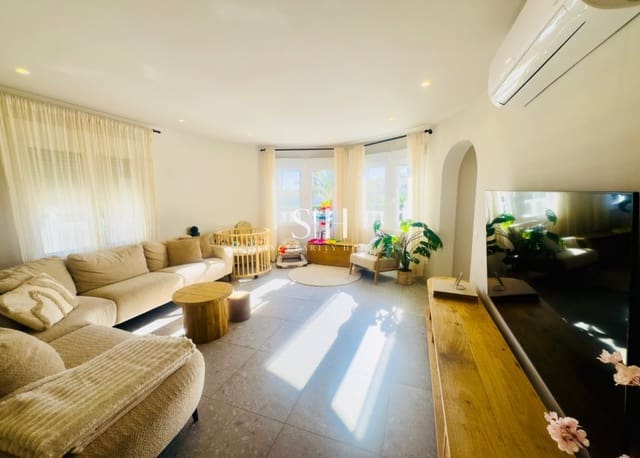 8 camera da letto Villa in vendita in Ciudad Quesada, Rojales con piscina garage - 715.000 € (Rif: 9534872)