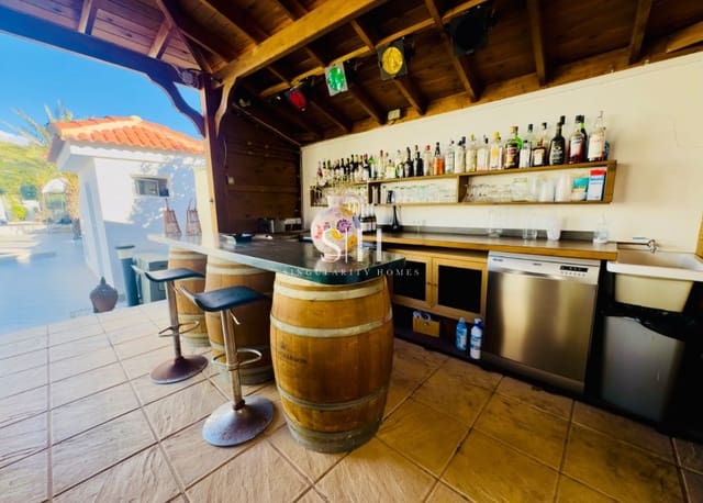 8 camera da letto Villa in vendita in Ciudad Quesada, Rojales con piscina garage - 715.000 € (Rif: 9534872)