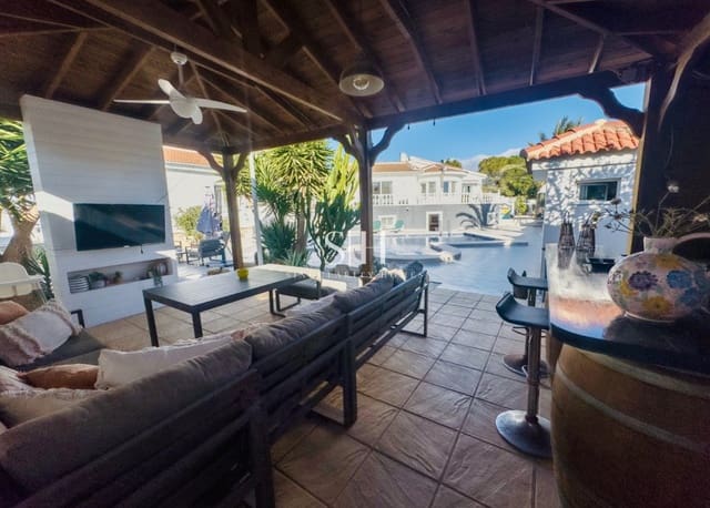 8 camera da letto Villa in vendita in Ciudad Quesada, Rojales con piscina garage - 715.000 € (Rif: 9534872)