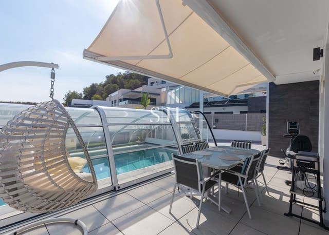 3 makuuhuone Huvila myytävänä paikassa San Miguel de Salinas mukana uima-altaan - 498 000 € (Ref: 9534873)