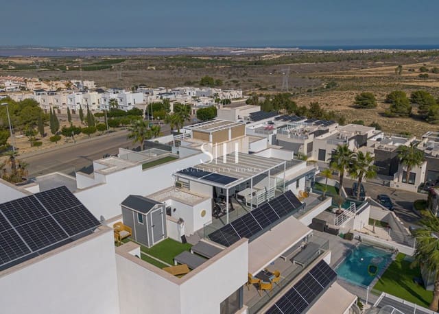 3 makuuhuone Huvila myytävänä paikassa San Miguel de Salinas mukana uima-altaan - 498 000 € (Ref: 9534873)