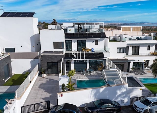 3 chambre Villa/Maison à vendre à San Miguel de Salinas avec piscine garage - 549 000 € (Ref: 9534873)