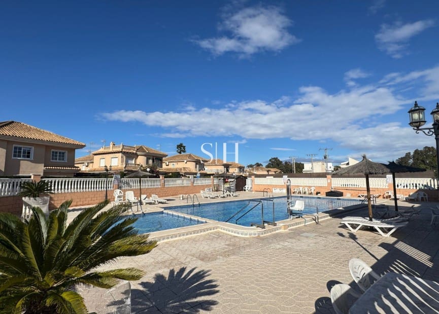 2 camera da letto Attico in vendita in Orihuela Costa con piscina - 132.000 € (Rif: 9535078)