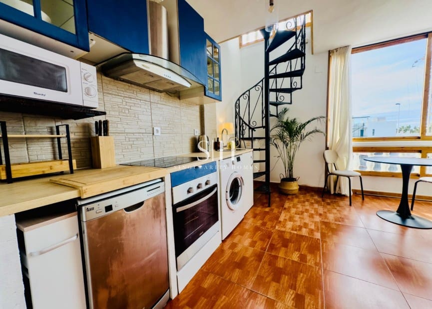 2 camera da letto Attico in vendita in Orihuela Costa con piscina - 132.000 € (Rif: 9535078)