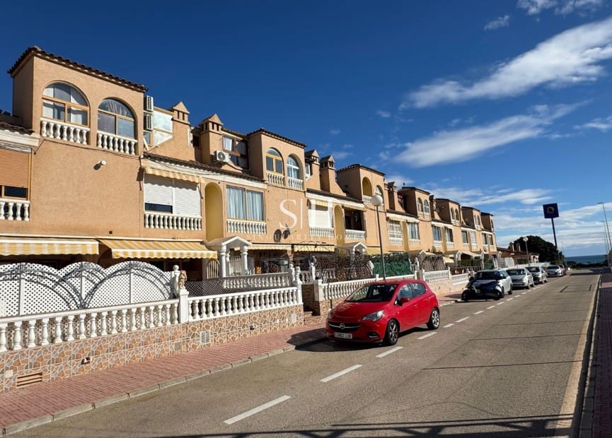 2 camera da letto Attico in vendita in Orihuela Costa con piscina - 132.000 € (Rif: 9535078)