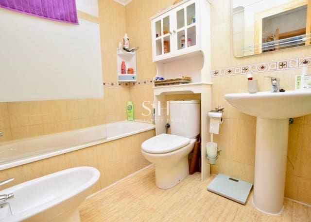 2 Zimmer Apartment zu verkaufen in Formentera del Segura mit Pool Garage - 124.900 € (Ref: 9542404)