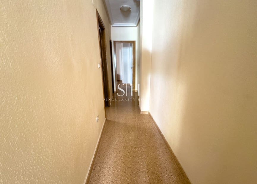 2 quarto Apartamento para venda em Torrevieja - 139 000 € (Ref: 9552420)