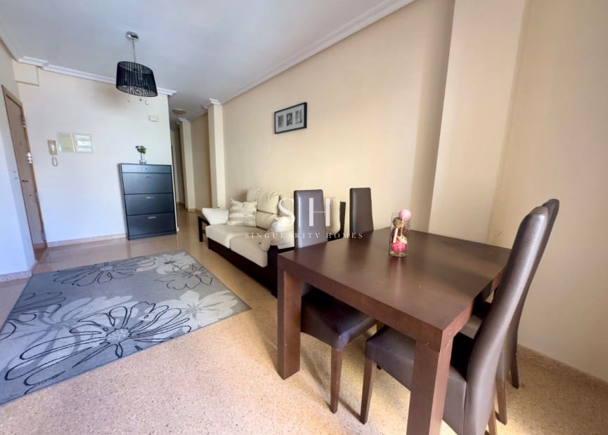 2 quarto Apartamento para venda em Torrevieja - 139 000 € (Ref: 9552420)