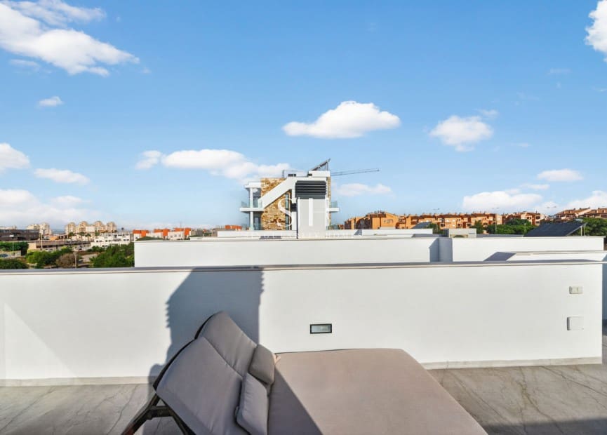 3 soverom Villa til salgs i Aguas Nuevas med svømmebasseng - € 550 000 (Ref: 9552692)