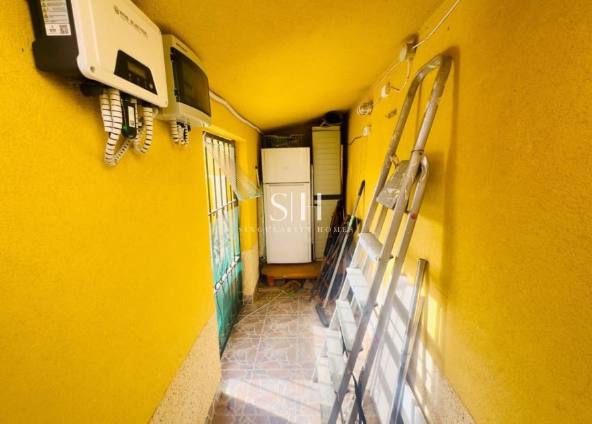 2 soveværelse Byhus til salg i La Regia med swimmingpool garage - € 219.900 (Ref: 9572195)