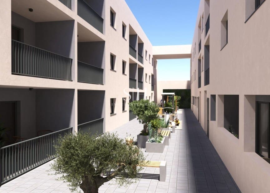 3 bedroom Apartment for sale in San Miguel de Salinas with pool - € 190,000 (Ref: 9580129)