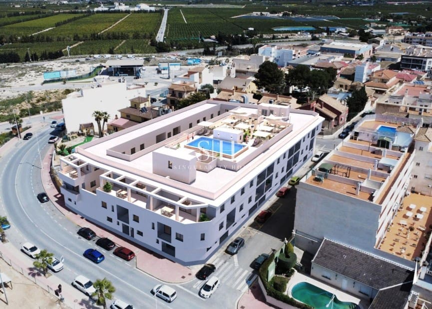2 sovrum Lägenhet till salu i San Miguel de Salinas med pool - 150 000 € (Ref: 9580130)