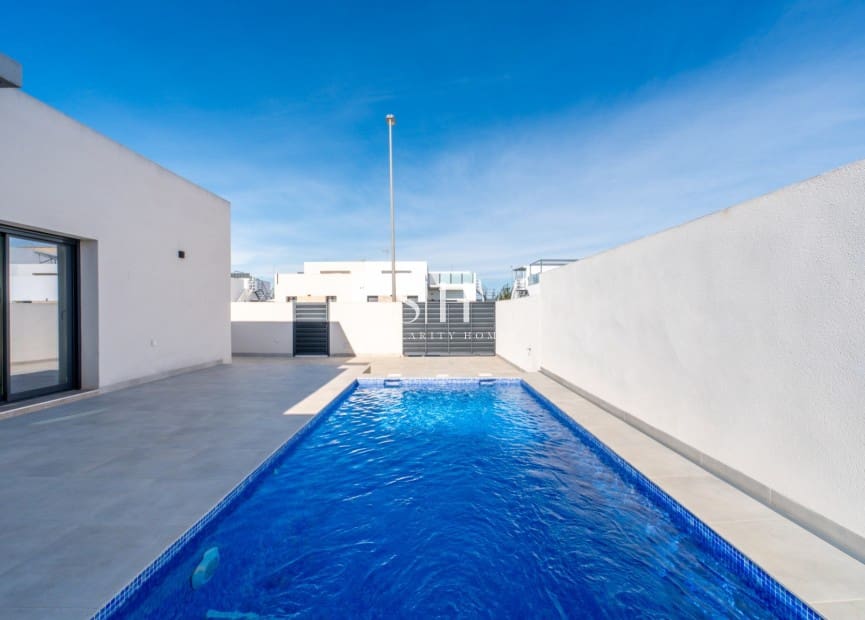 3 soveværelse Semi-Rækkehus til salg i Daya Nueva med swimmingpool - € 380.000 (Ref: 9603268)