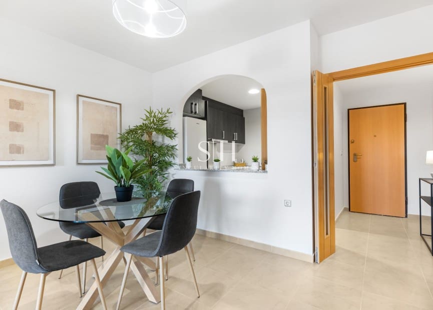 Apartamento de 2 habitaciones en Orihuela Costa en venta con piscina garaje - 202.500 € (Ref: 9606507)