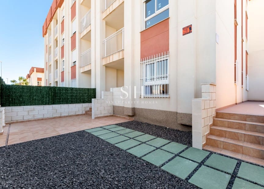 Apartamento de 2 habitaciones en Orihuela Costa en venta con piscina garaje - 202.500 € (Ref: 9606507)