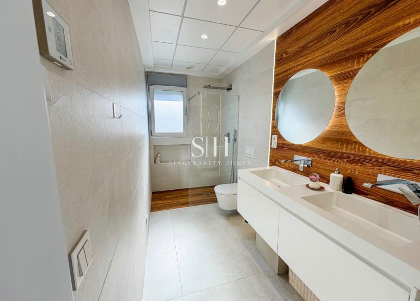 4 Zimmer Villa zu verkaufen in Campoamor mit Pool Garage - 1.890.000 € (Ref: 9613915)