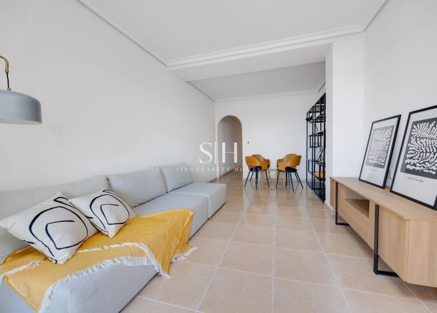 2 Zimmer Apartment zu verkaufen in San Fulgencio mit Pool - 148.000 € (Ref: 9613916)
