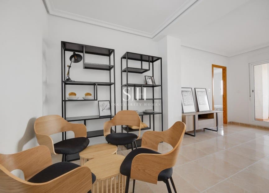 2 Zimmer Apartment zu verkaufen in San Fulgencio mit Pool - 148.000 € (Ref: 9613916)