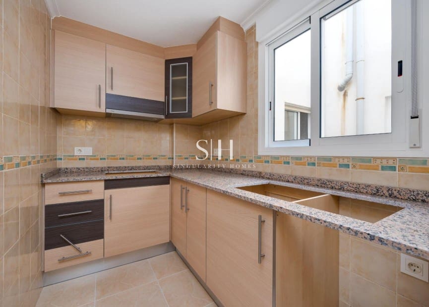 2 Zimmer Apartment zu verkaufen in San Fulgencio mit Pool - 148.000 € (Ref: 9613916)