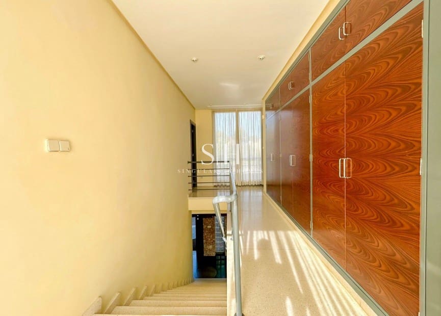 4 bedroom Villa for sale in Campoamor with pool garage - € 1,300,000 (Ref: 9617899)