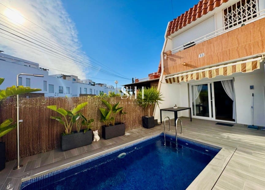 3 makuuhuone Huvila myytävänä paikassa Torrevieja mukana uima-altaan - 249 900 € (Ref: 9618164)