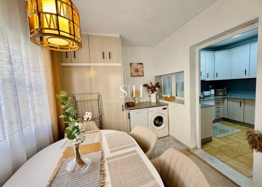 3 makuuhuone Huvila myytävänä paikassa Torrevieja mukana uima-altaan - 249 900 € (Ref: 9618164)