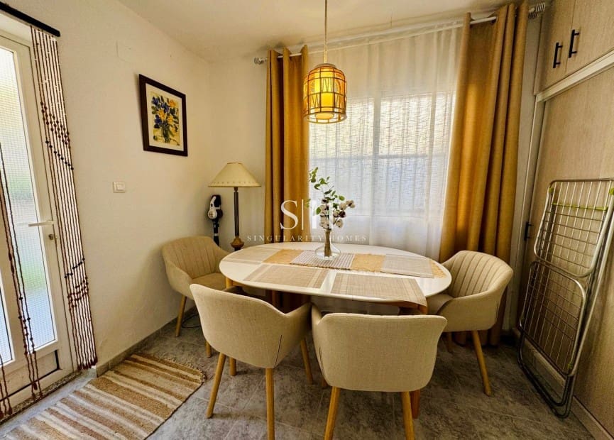 3 makuuhuone Huvila myytävänä paikassa Torrevieja mukana uima-altaan - 249 900 € (Ref: 9618164)