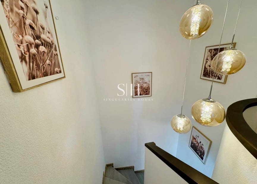 3 makuuhuone Huvila myytävänä paikassa Torrevieja mukana uima-altaan - 249 900 € (Ref: 9618164)