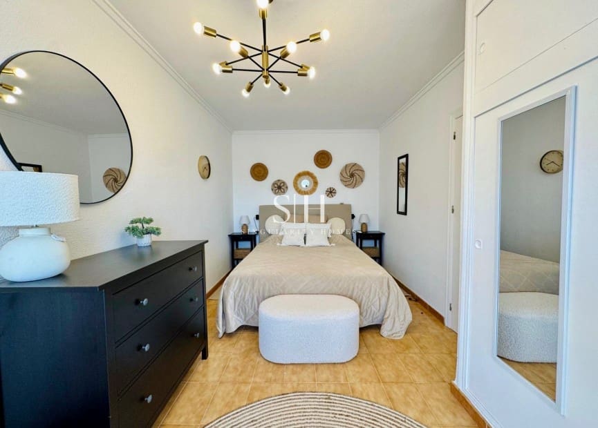 3 makuuhuone Huvila myytävänä paikassa Torrevieja mukana uima-altaan - 249 900 € (Ref: 9618164)