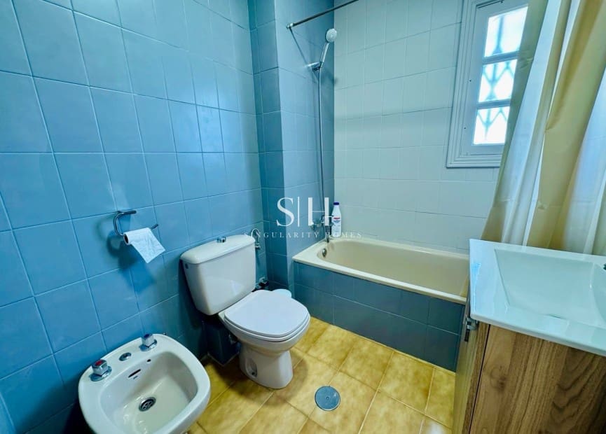 3 makuuhuone Huvila myytävänä paikassa Torrevieja mukana uima-altaan - 249 900 € (Ref: 9618164)