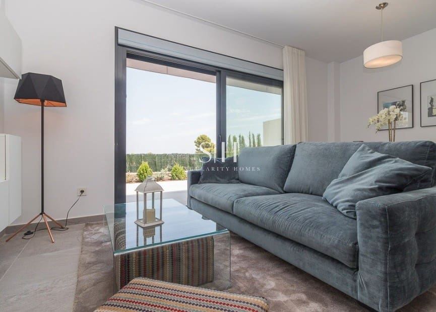2 sovrum Bungalow till salu i Los Balcones med pool garage - 340 000 € (Ref: 9631525)