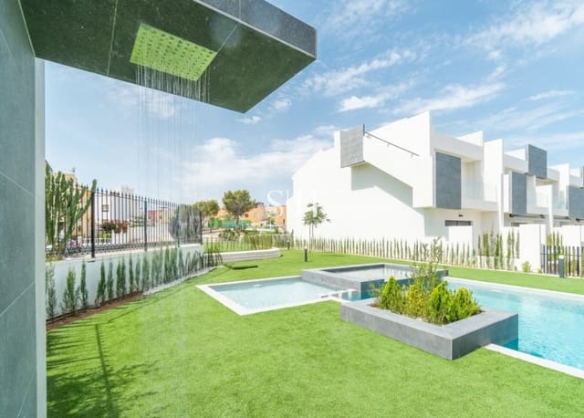 2 sovrum Bungalow till salu i Los Balcones med pool garage - 340 000 € (Ref: 9631525)