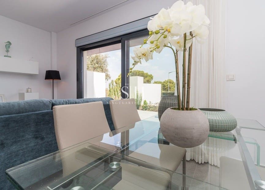 2 sovrum Bungalow till salu i Los Balcones med pool garage - 340 000 € (Ref: 9631525)
