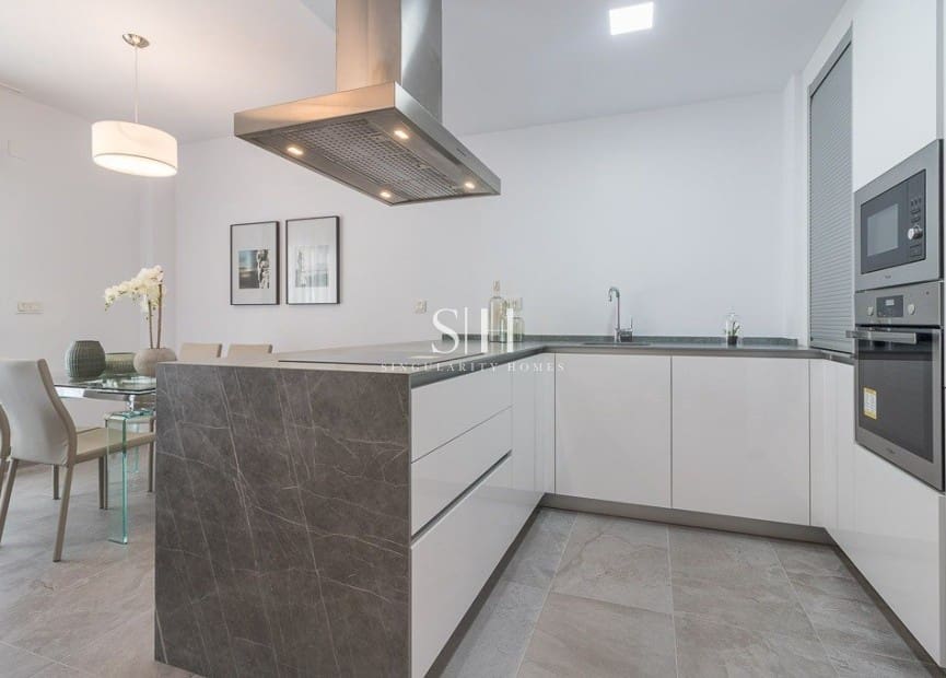 2 sovrum Bungalow till salu i Los Balcones med pool garage - 340 000 € (Ref: 9631525)