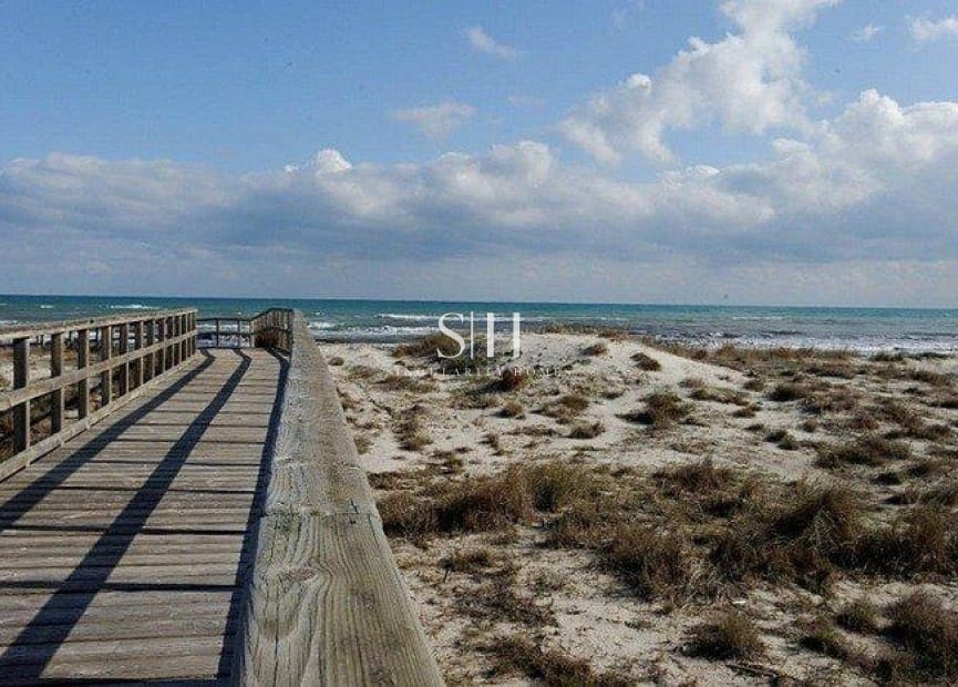 3 soveværelse Lejlighed til salg i San Pedro del Pinatar med swimmingpool - € 322.900 (Ref: 9653122)