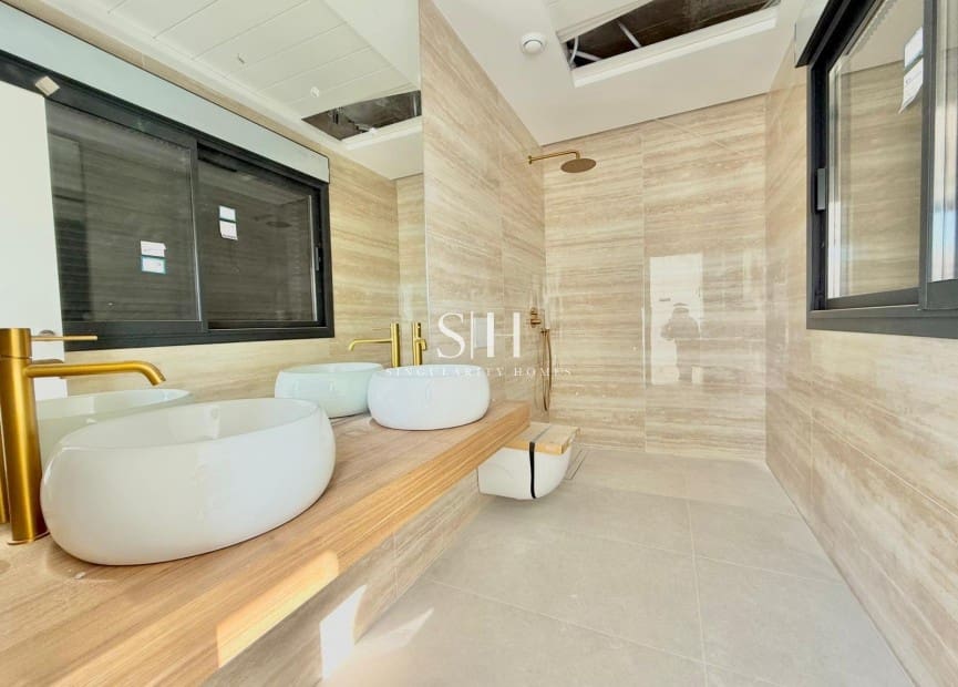 3 sypialnia Willa na sprzedaż w Ciudad Quesada z basenem - 879 000 € (Ref: 9656840)