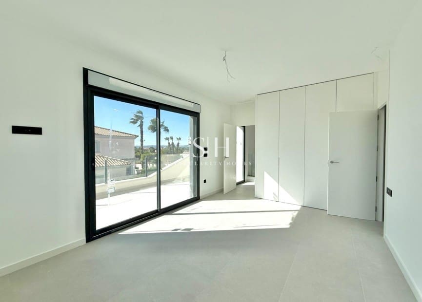 3 sypialnia Willa na sprzedaż w Ciudad Quesada z basenem - 879 000 € (Ref: 9656840)