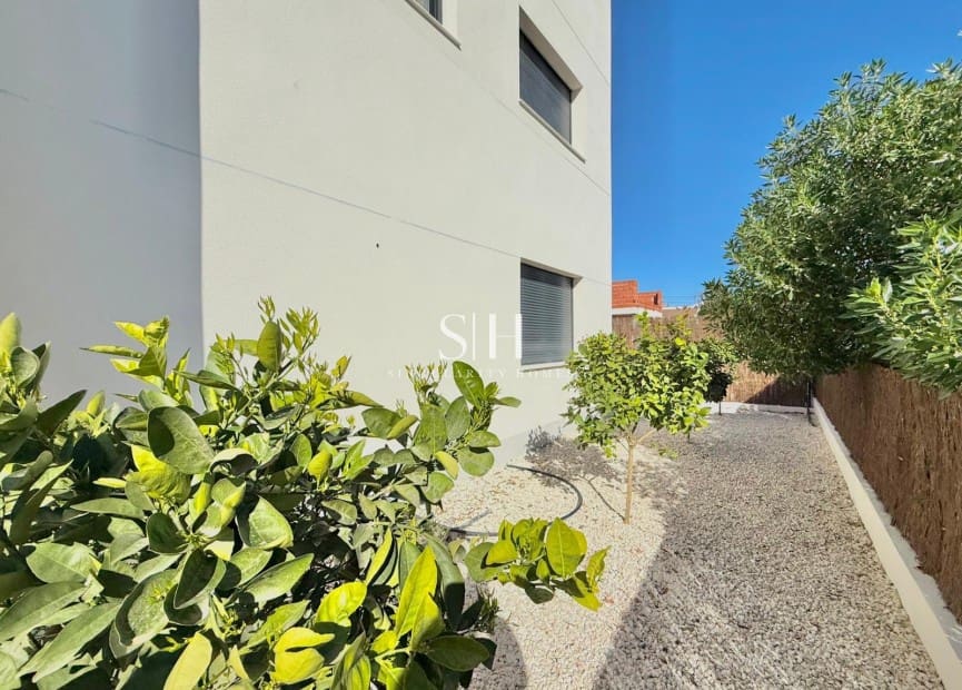 3 sypialnia Willa na sprzedaż w Ciudad Quesada z basenem - 879 000 € (Ref: 9656840)