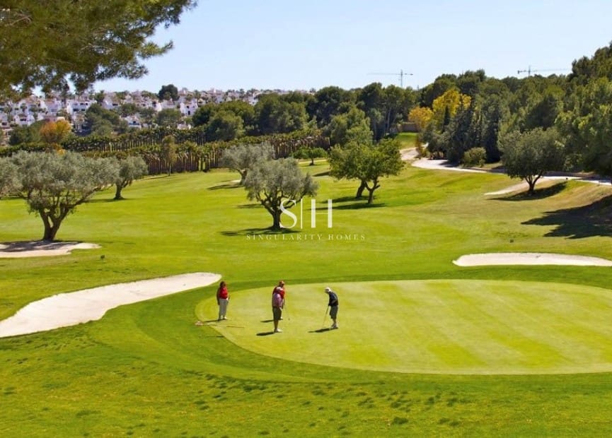 2 sypialnia Bungalow na sprzedaż w Los Balcones z basenem garażem - 272 000 € (Ref: 9665236)