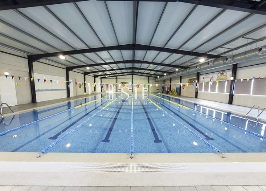 2 sypialnia Bungalow na sprzedaż w Los Balcones z basenem garażem - 272 000 € (Ref: 9665236)