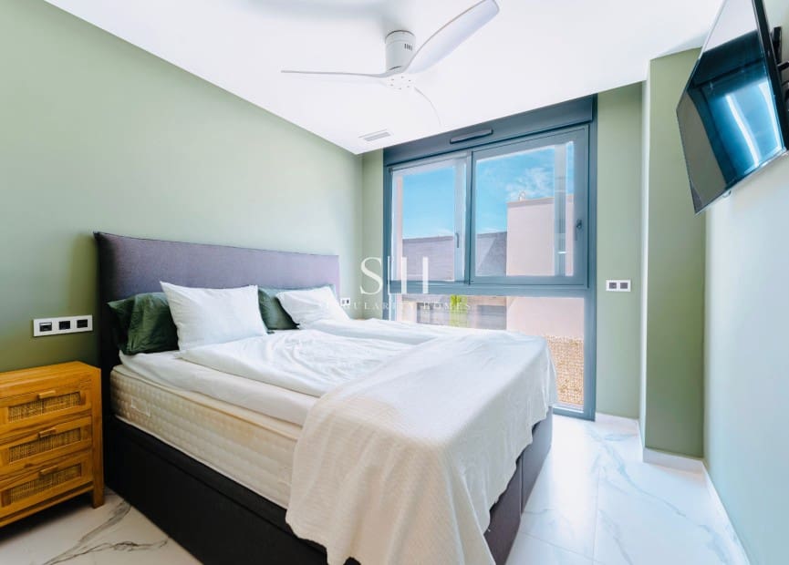 5 bedroom Villa for sale in San Miguel de Salinas with pool garage - € 780,000 (Ref: 9685503)