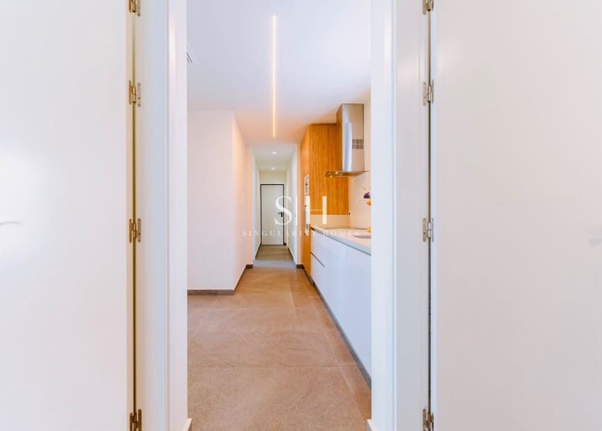 5 bedroom Villa for sale in San Miguel de Salinas with pool garage - € 780,000 (Ref: 9685503)